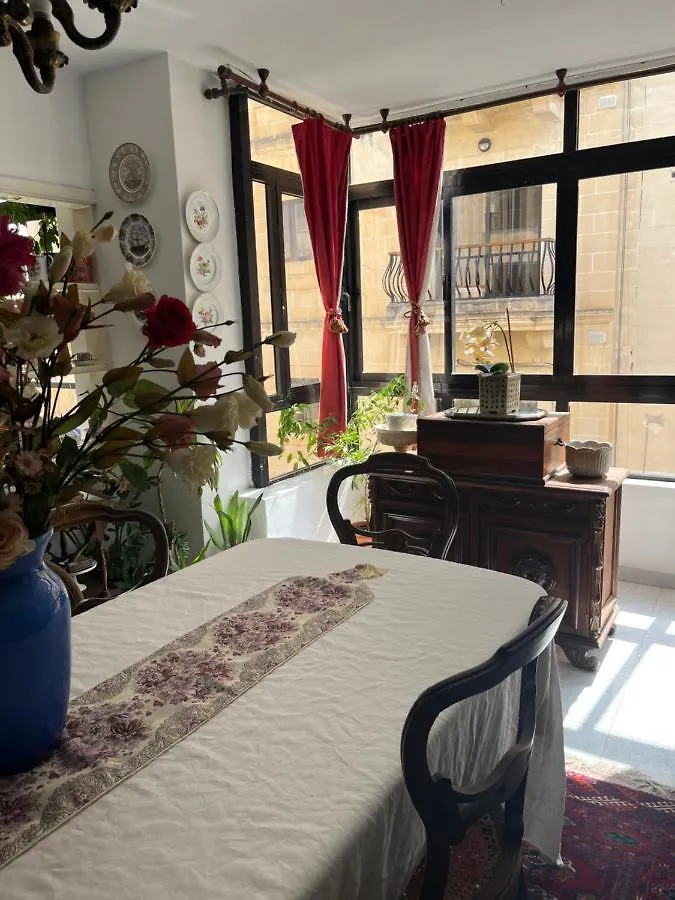 My Apartment To Rent One Room Sliema 0*,